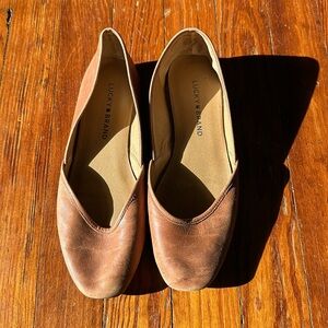 Lucky Distressed Flats